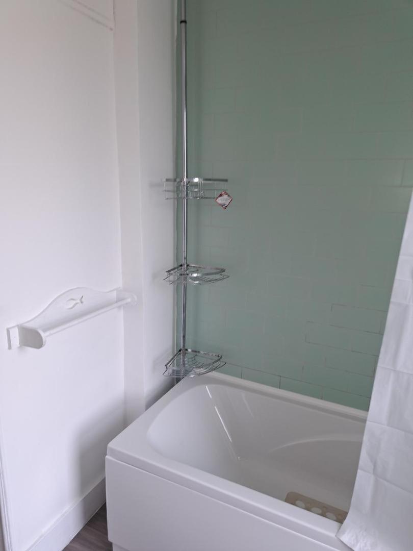 Double Room Available- London Seven Kings Seven Kings Train Station อิลฟอร์ด ภายนอก รูปภาพ